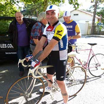 Fils de Bernard Hinault coureur cycliste guide et accompagnateur