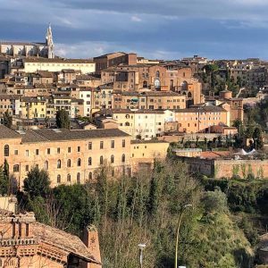 côte des Étrusques vue sur la ville