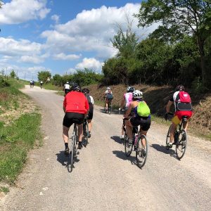 Toscane chemins et circuits Gravel
