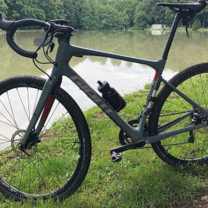 vélo Giant gravel lors de la traversée du massif des Vosges